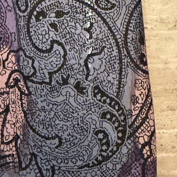 Pierre Balmain 100% Silk Italian Tie Extra Long at 62" - Picture 7 of 15